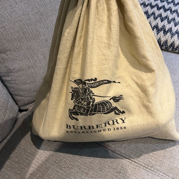 Burberry Heritage Grain Gladstone Satchel - Picture 6 of 7